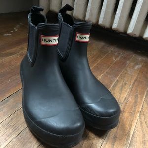 Hunter Short Black Boot